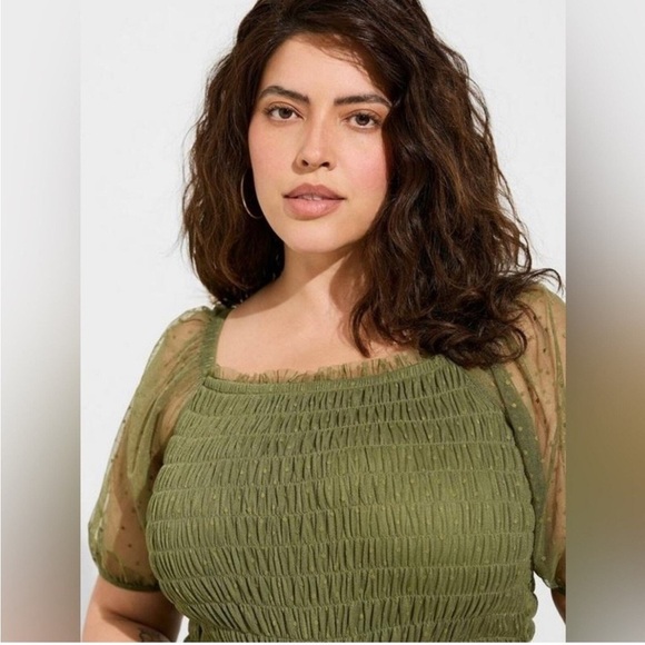 torrid Tops - NWT Torrid Smocked Square Neck Crop Top 6X Olive Green Mesh Sleeve Cottagecore